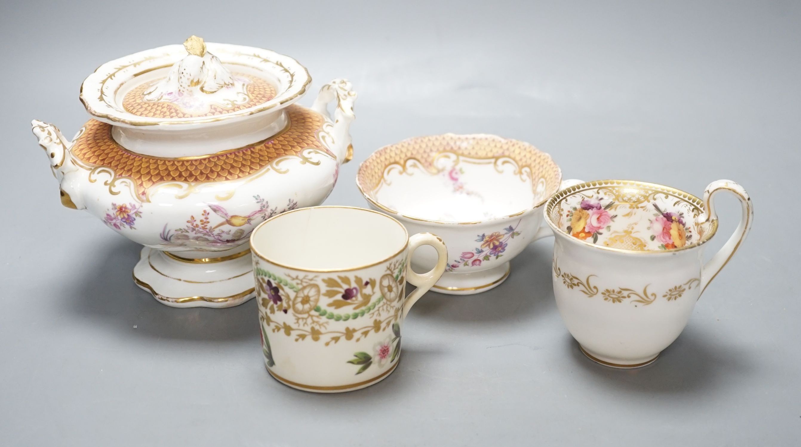 A Victorian porcelain tea service and two coffee cans
